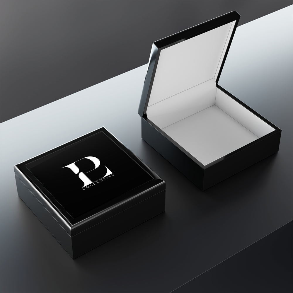 Elegant Black Jewelry Box for Organized Storage