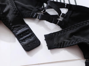 Velour Bind™ Open-Bra Lingerie Set