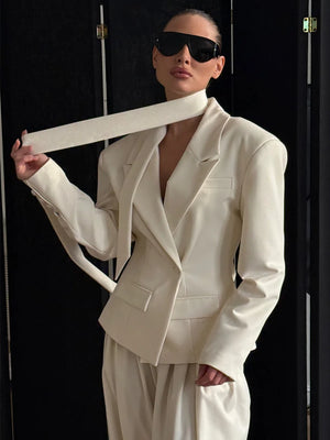 Aveline Shape | Sculpted Waist Blazer | Luke Parry Collective