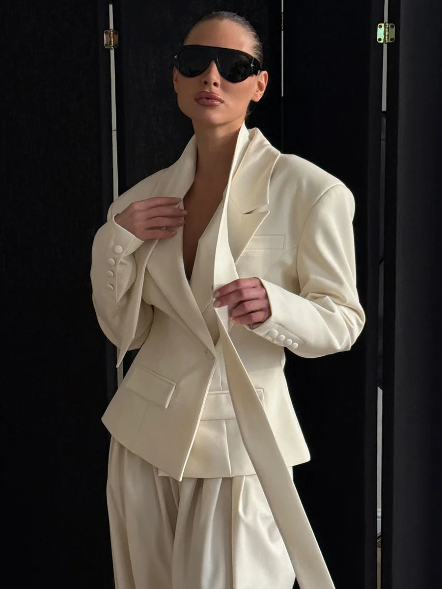 Aveline Shape | Sculpted Waist Blazer | Luke Parry Collective